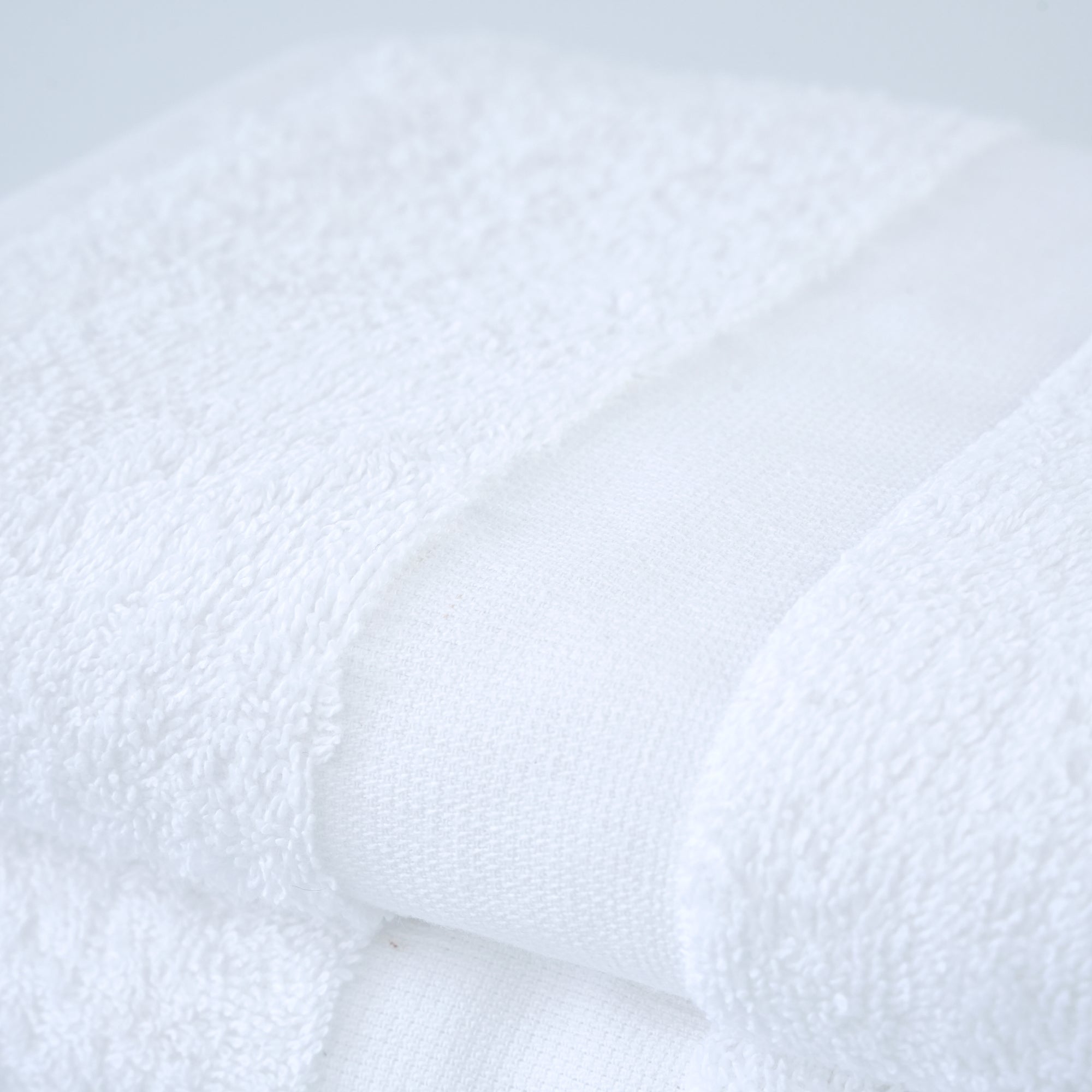 White Sand - 12/S - Blend - Bath Towel